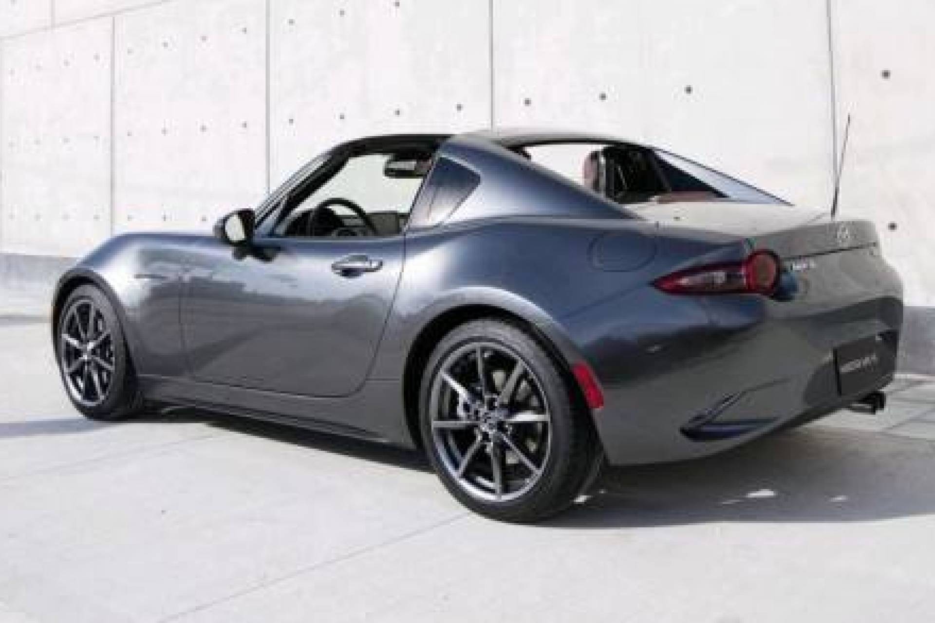 kiwanis-bezoekt-maceda-mazda-19